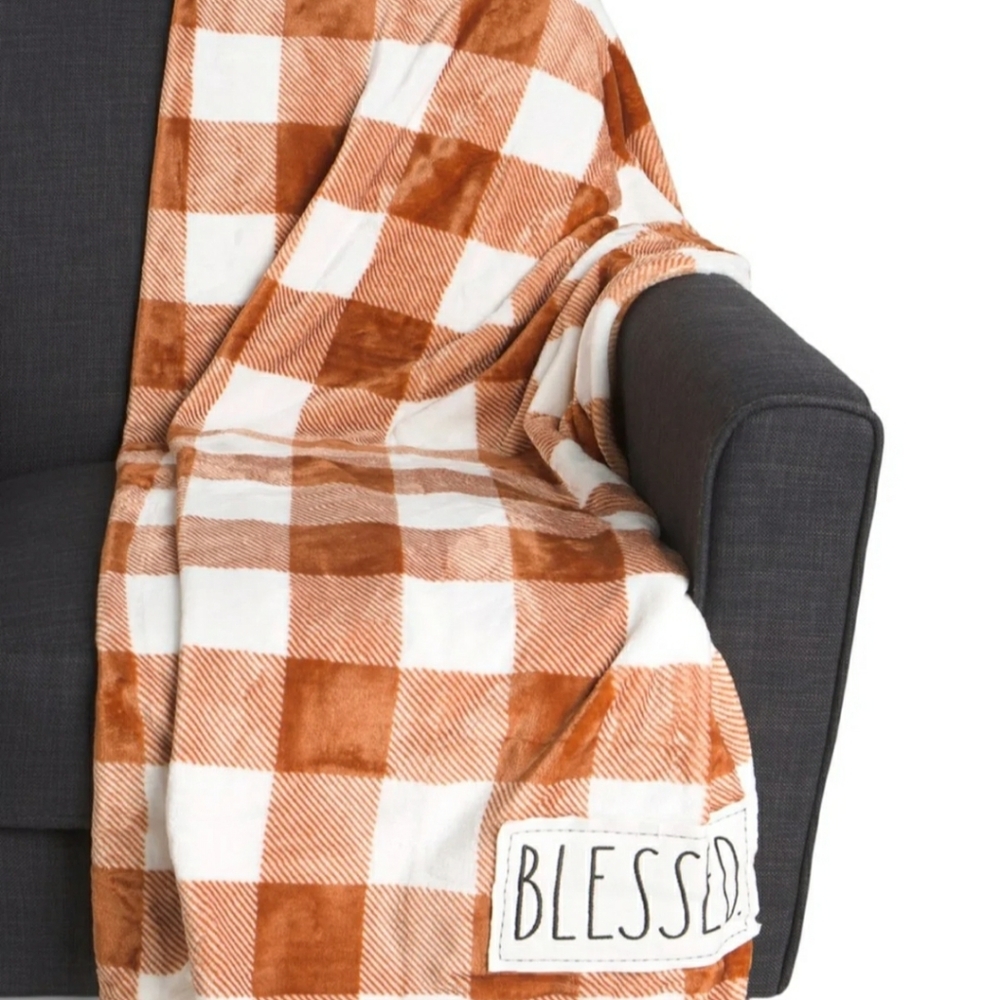NWT Rae Dunn Throw Blanket